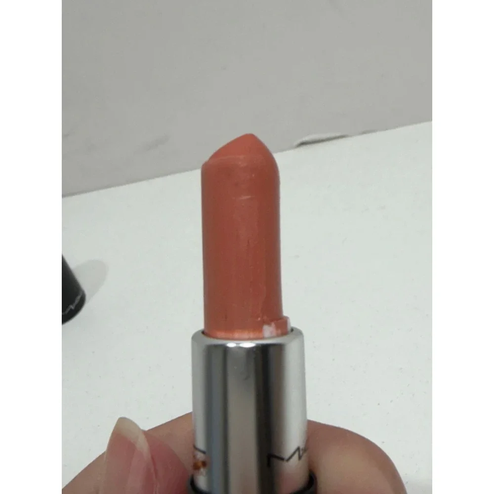 MAC Matte Lipstick Kinda Sexy Neutral Peachy Pink Nude A25 mini bullet size read